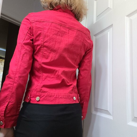 Parasuko red jacket - Picture 8 of 9